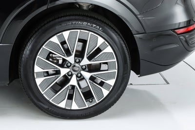 2024 Audi Q8 e-tron Prestige quattro