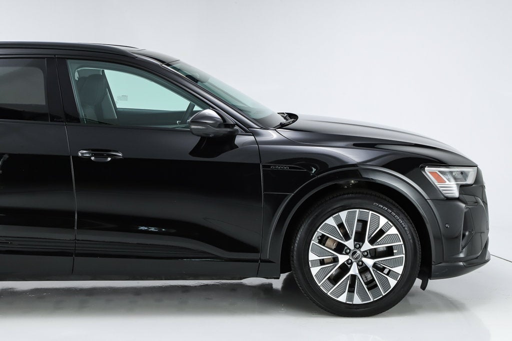 2024 Audi Q8 e-tron Prestige quattro