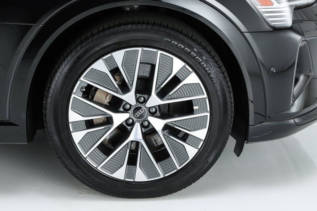 2024 Audi Q8 e-tron Prestige quattro