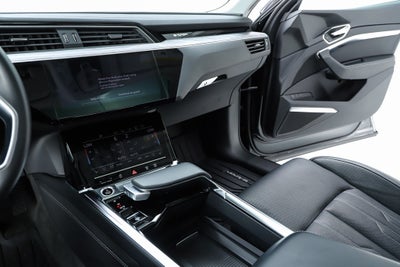 2024 Audi Q8 e-tron Prestige quattro