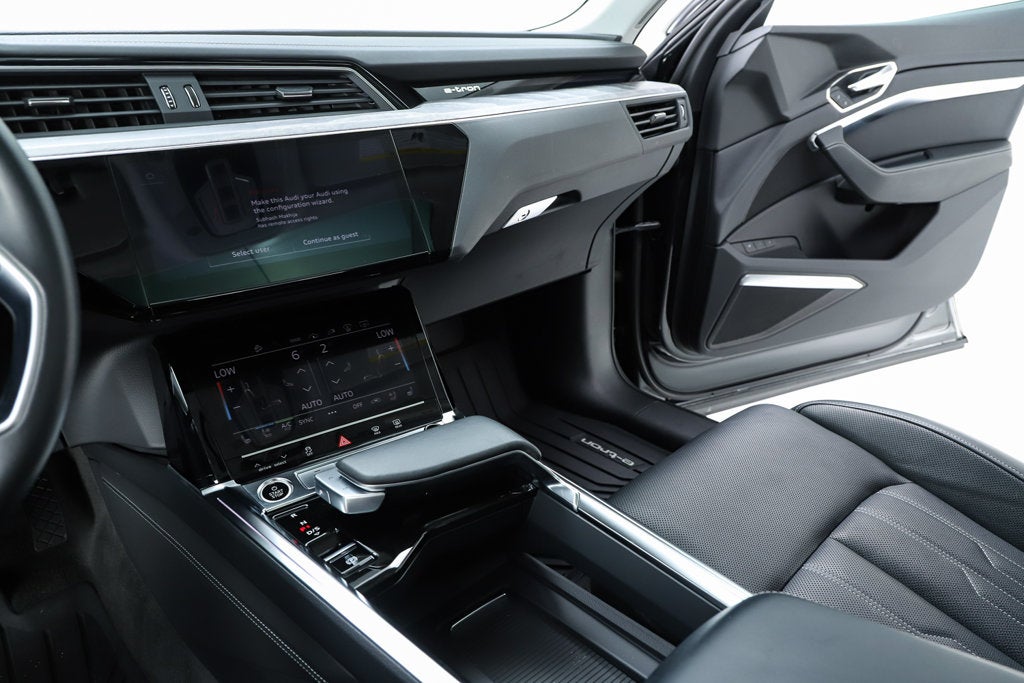 2024 Audi Q8 e-tron Prestige quattro