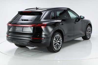 2024 Audi Q8 e-tron Prestige quattro