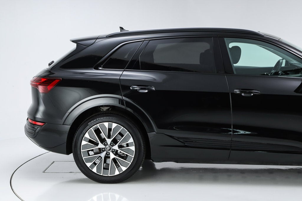 2024 Audi Q8 e-tron Prestige quattro