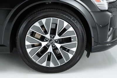 2024 Audi Q8 e-tron Prestige quattro