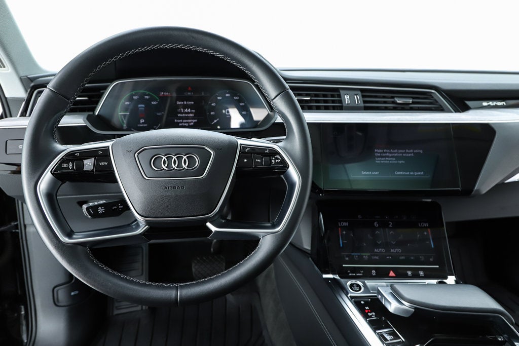 2024 Audi Q8 e-tron Prestige quattro