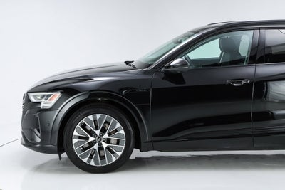 2024 Audi Q8 e-tron Prestige quattro