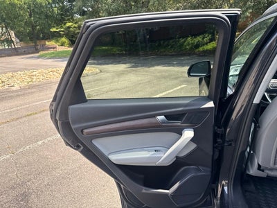 2021 Audi Q5 45 Premium quattro