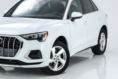 2020 Audi Q3 Premium quattro