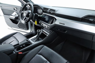 2020 Audi Q3 Premium quattro