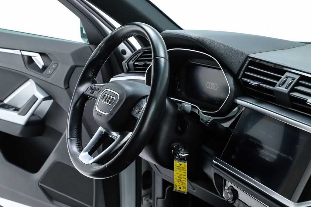 2020 Audi Q3 Premium quattro