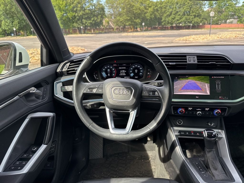 2023 Audi Q3 Premium quattro
