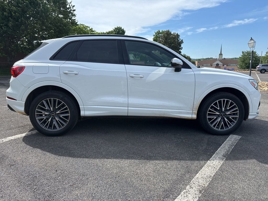 2023 Audi Q3 Premium quattro
