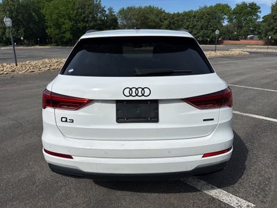 2023 Audi Q3 Premium quattro