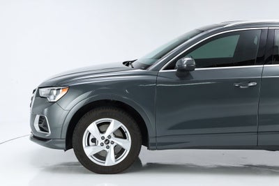 2022 Audi Q3 Premium quattro