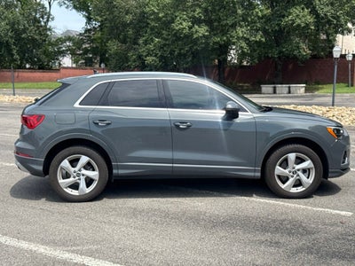 2022 Audi Q3 Premium quattro