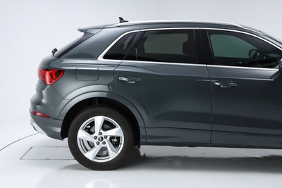 2022 Audi Q3 Premium quattro