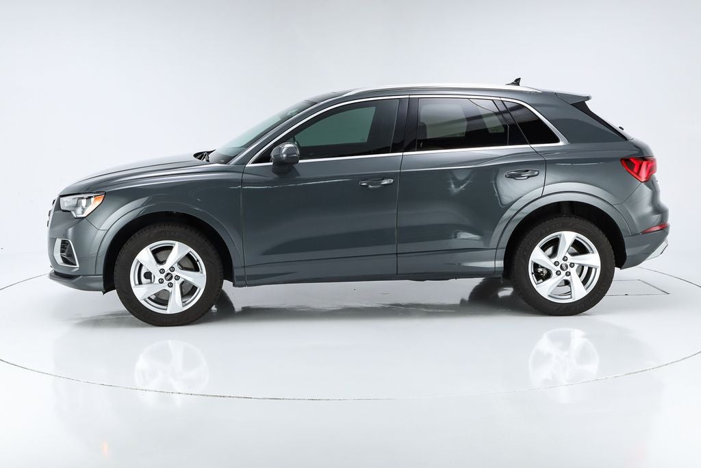 2022 Audi Q3 Premium quattro