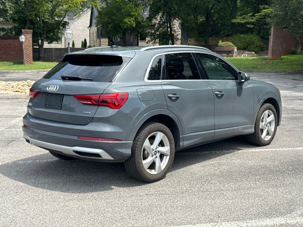 2022 Audi Q3 Premium quattro