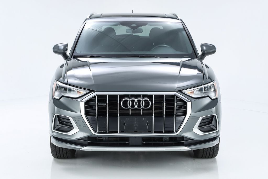 2022 Audi Q3 Premium quattro