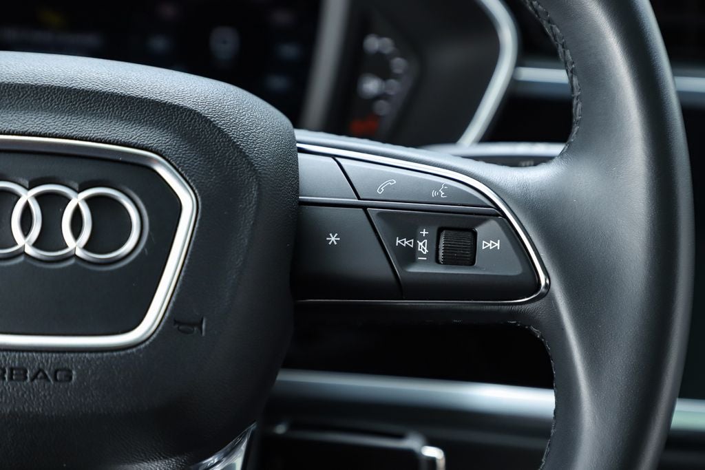 2022 Audi Q3 Premium quattro