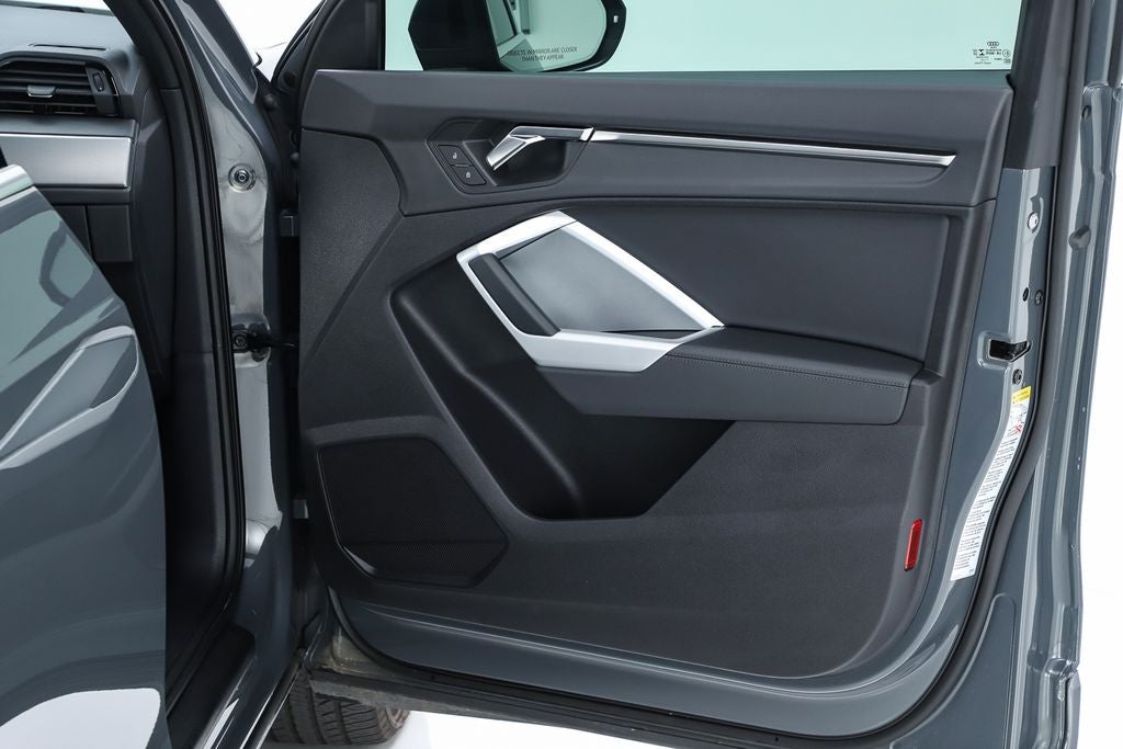 2022 Audi Q3 Premium quattro