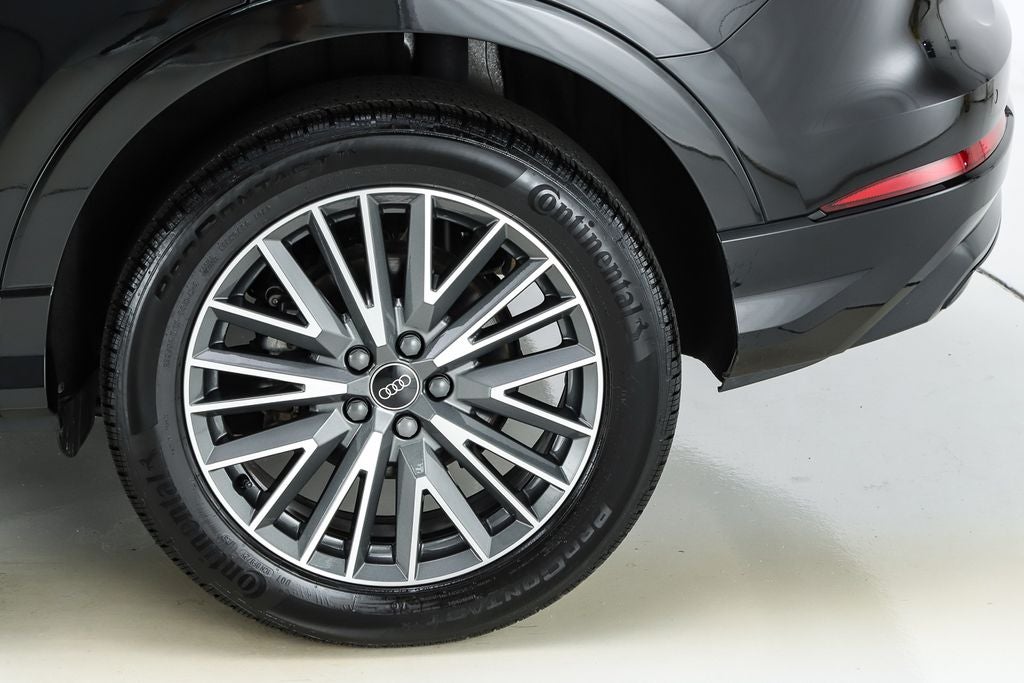 2023 Audi Q3 Premium quattro