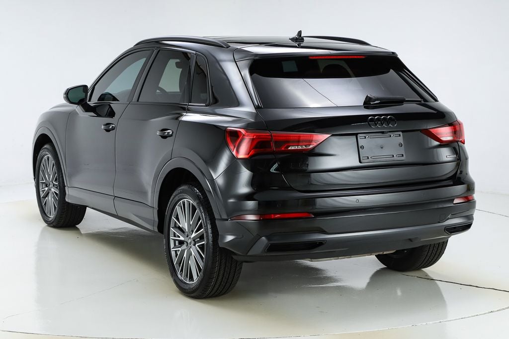 2023 Audi Q3 Premium quattro