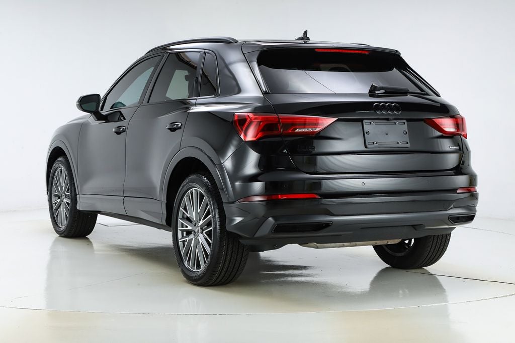 2023 Audi Q3 Premium quattro