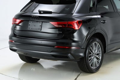 2023 Audi Q3 Premium quattro