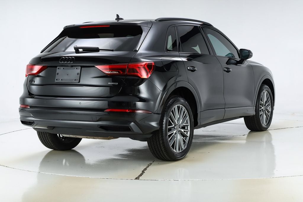 2023 Audi Q3 Premium quattro