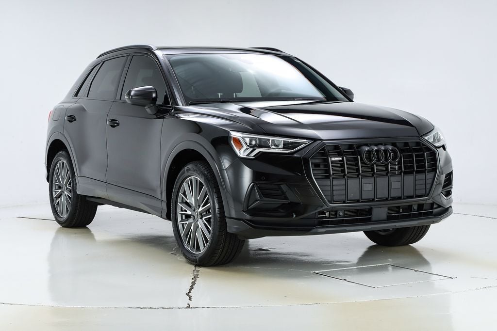 2023 Audi Q3 Premium quattro