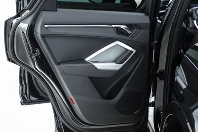 2023 Audi Q3 Premium quattro