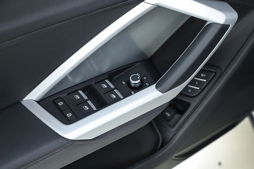 2023 Audi Q3 Premium quattro