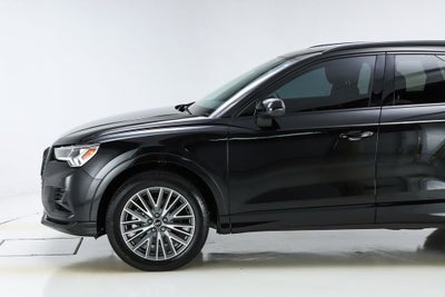 2023 Audi Q3 Premium quattro