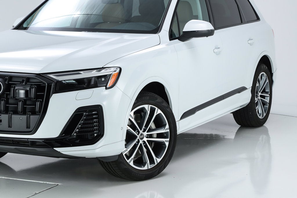 2026 Audi Q7 55 Premium quattro