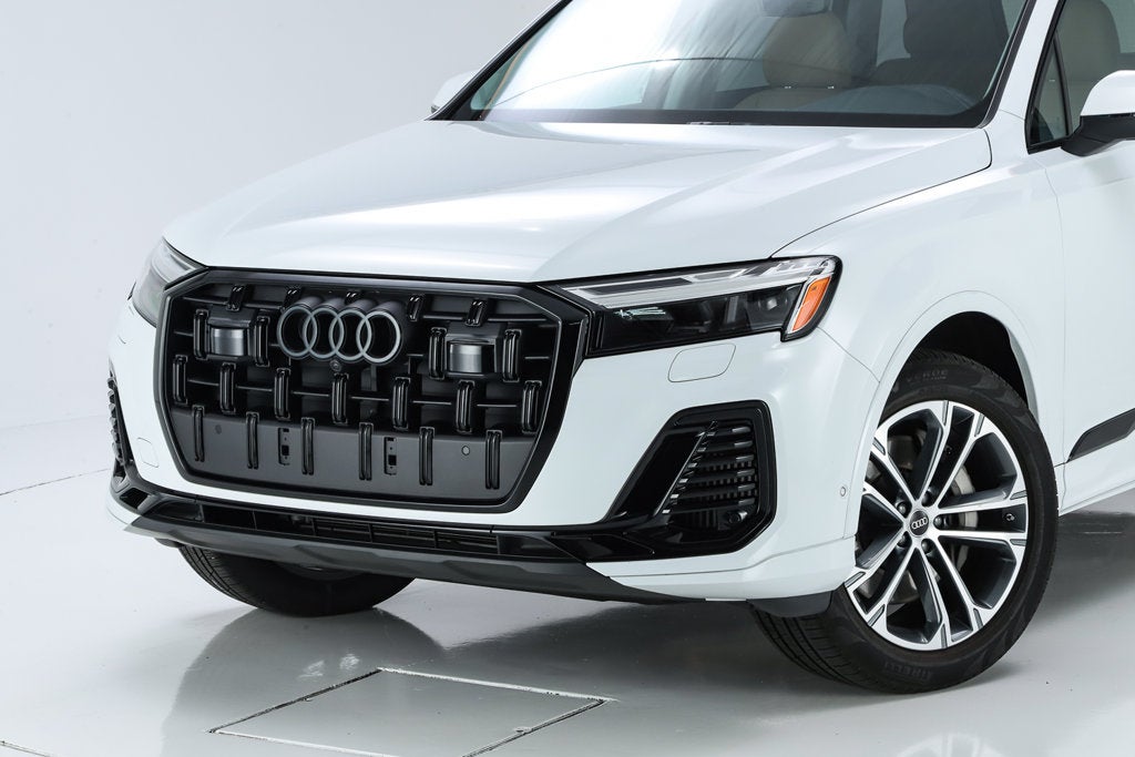 2026 Audi Q7 55 Premium quattro