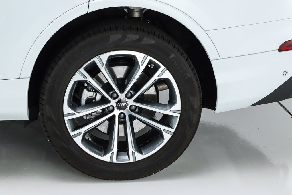 2026 Audi Q7 55 Premium quattro