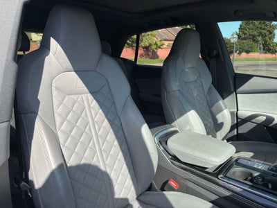 2023 Audi SQ8 4.0T Premium Plus quattro