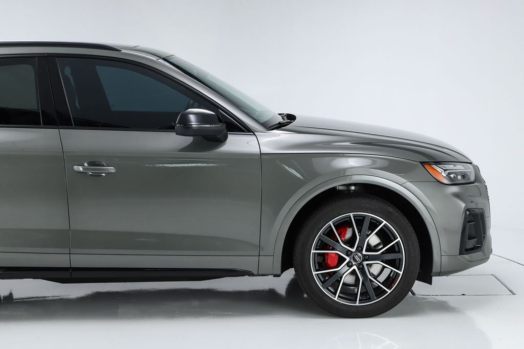2023 Audi SQ5 Premium Plus quattro