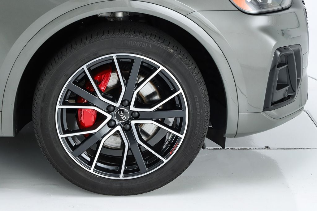 2023 Audi SQ5 Premium Plus quattro
