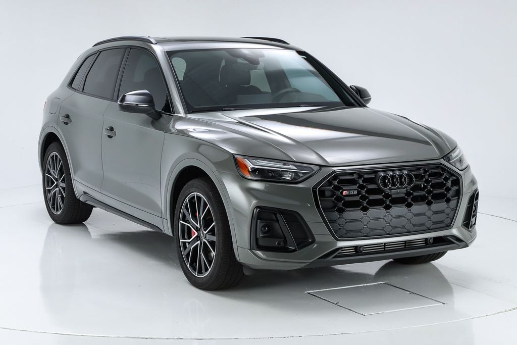 2023 Audi SQ5 Premium Plus quattro