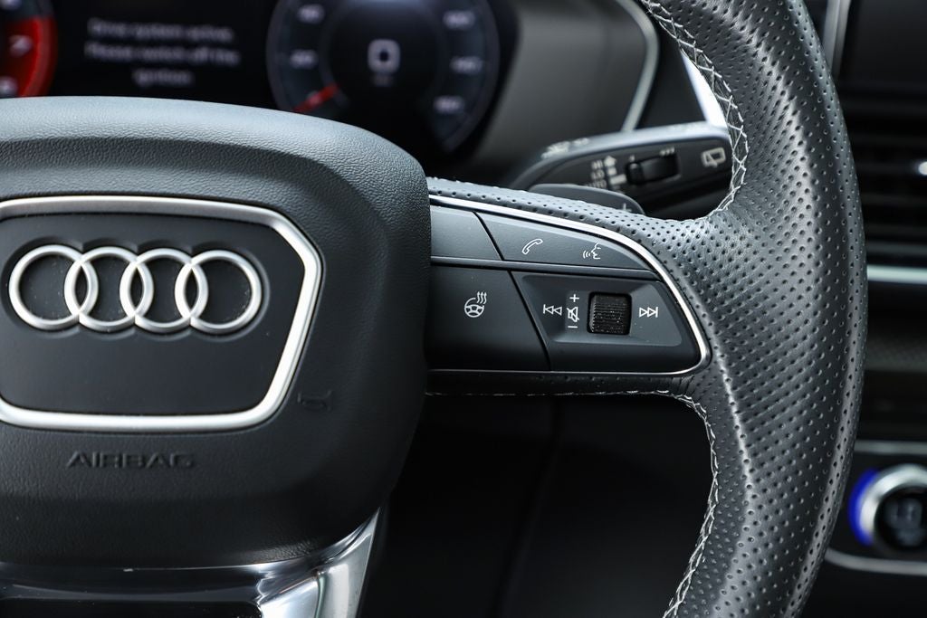 2023 Audi SQ5 Premium Plus quattro