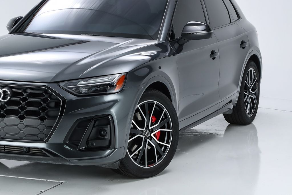 2023 Audi SQ5 Premium Plus quattro