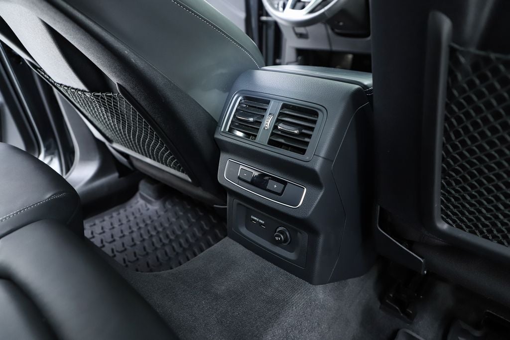 2023 Audi SQ5 Premium Plus quattro