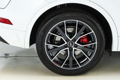 2023 Audi SQ5 Premium Plus quattro