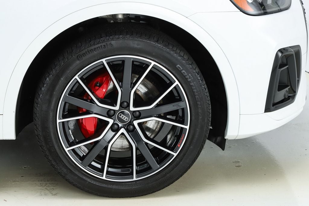 2023 Audi SQ5 Premium Plus quattro