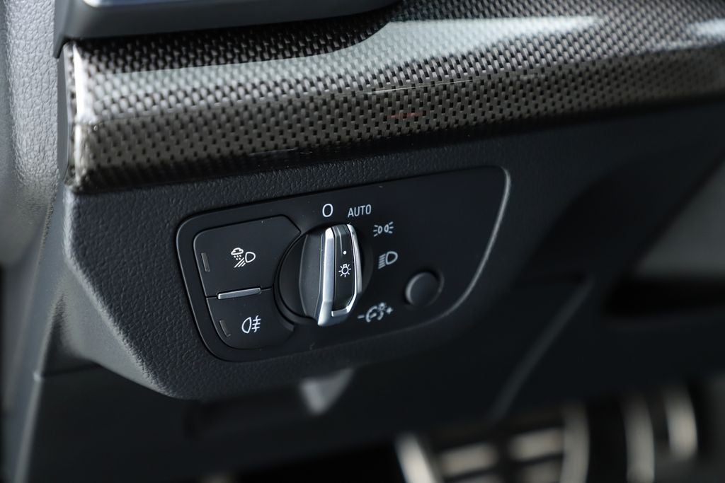 2023 Audi SQ5 Premium Plus quattro