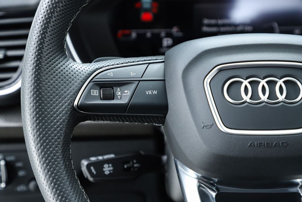 2023 Audi SQ5 Premium Plus quattro