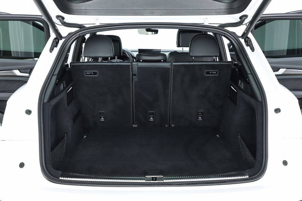 2023 Audi SQ5 Premium Plus quattro