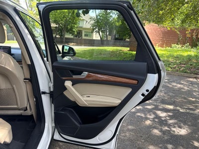 2021 Audi Q5 45 Premium Plus quattro
